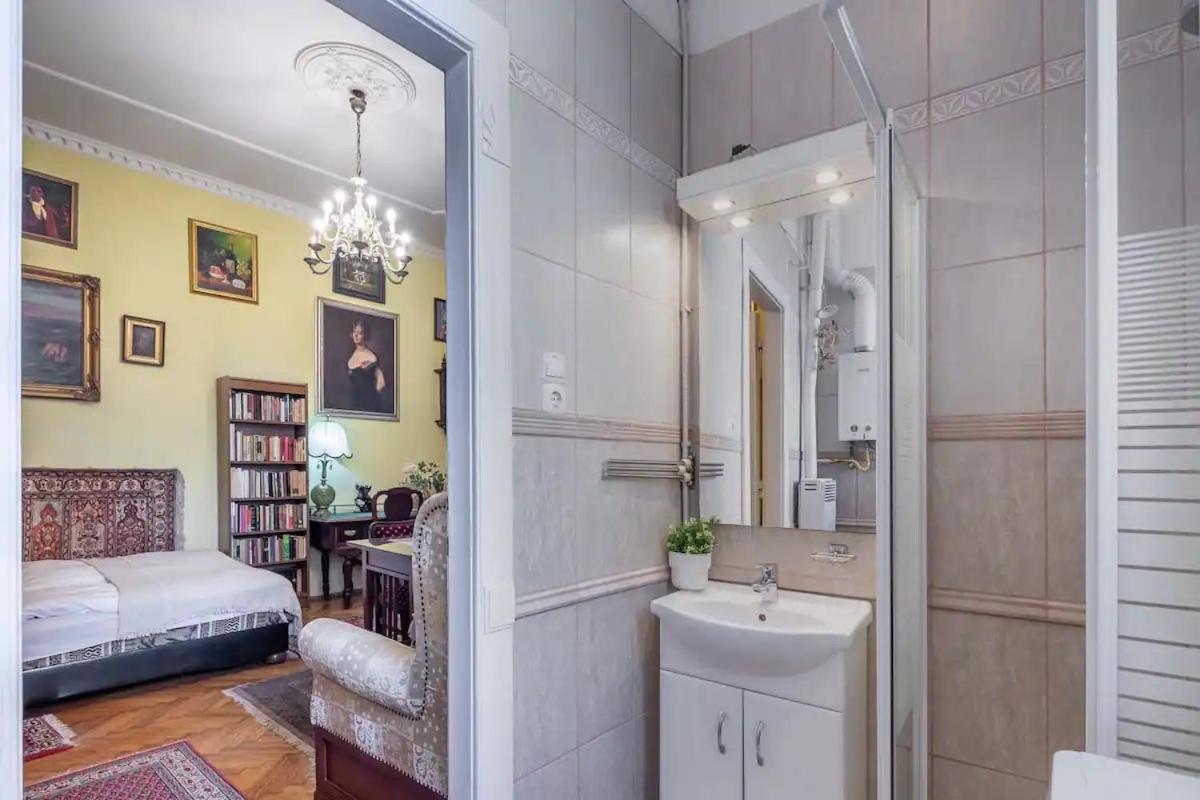 Central Market Apartment Budapest Bagian luar foto